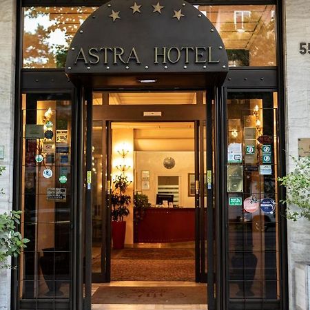 Astra Hotel Феррара Экстерьер фото